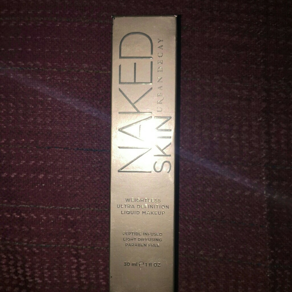 Urband decay naked skin foundation 12.0
